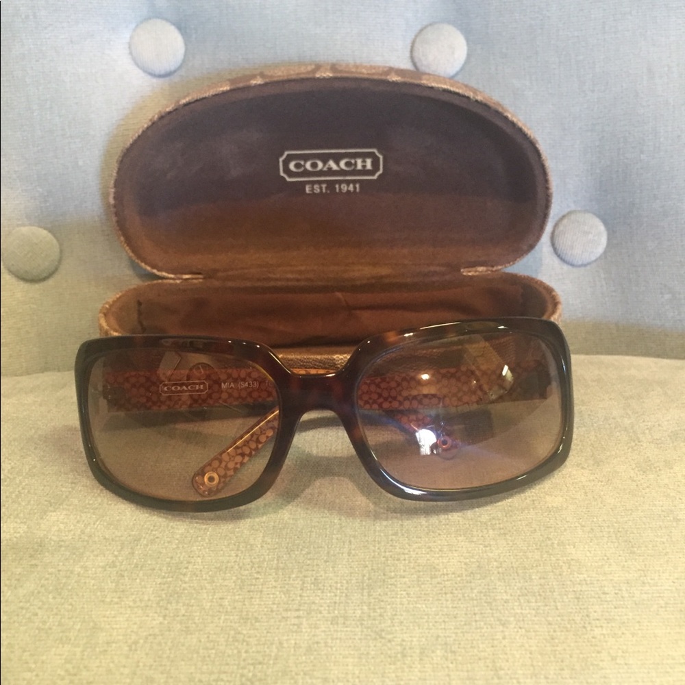 COACH Sunglasses